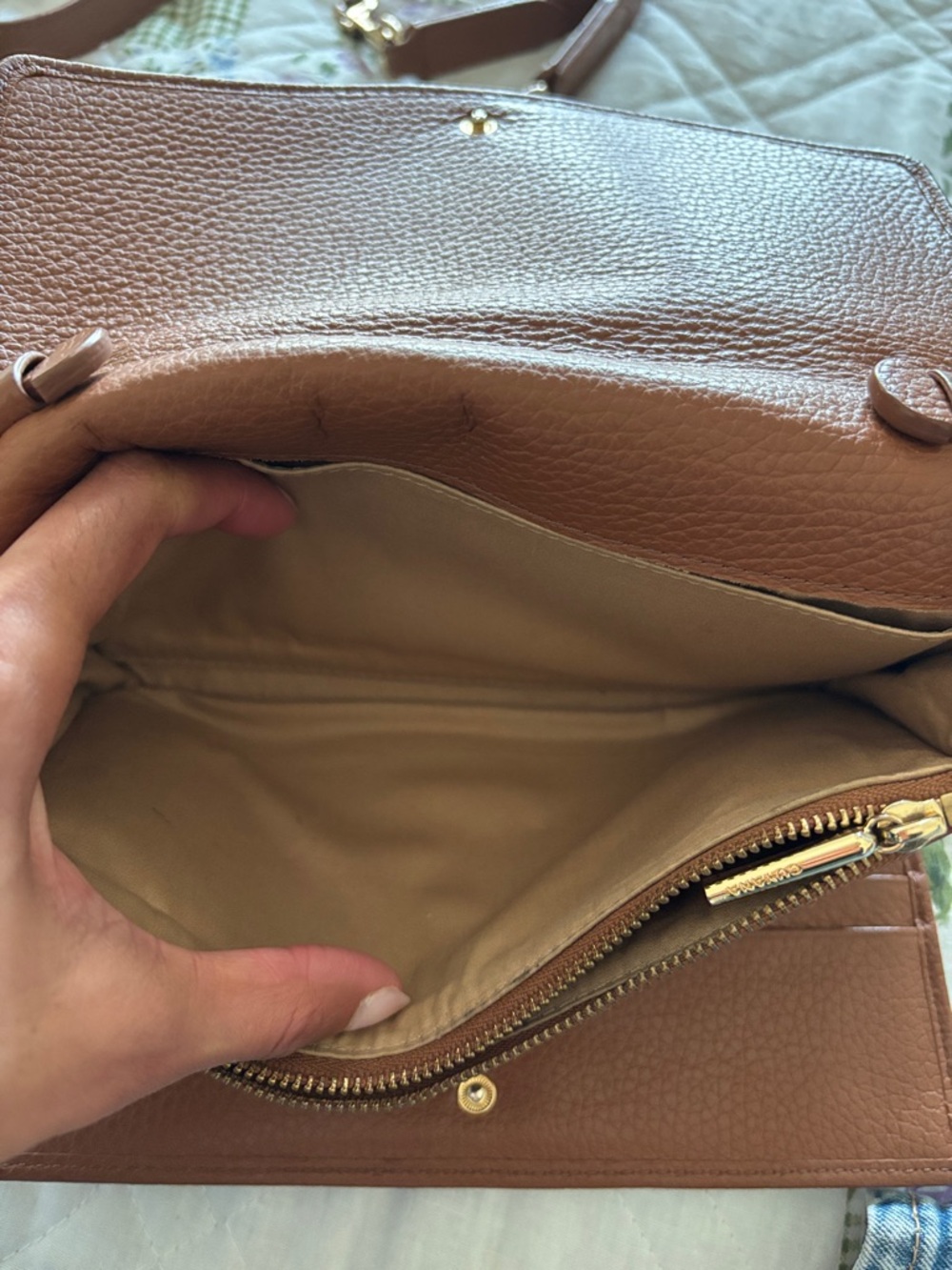 Cuyana Pebbled Leather Crossbody Wallet in Caramel Brown with Gold Hardware - Picture 14 of 16